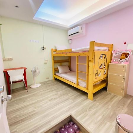 Mr. Red Tea B&B Taitung Екстер'єр фото